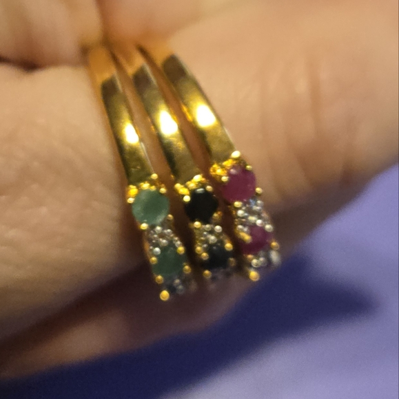 MACYS Cubic Zirconia Size 9 Womans 3-Ring Set. - Picture 5 of 6